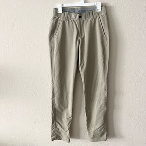Under Armour Golf Pants Men's Size 30x32 UA Match Play Tapered Leg Khaki